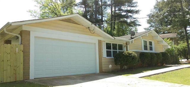 $297,900 | 688 Plainville Drive Southwest | Wildwood Lake