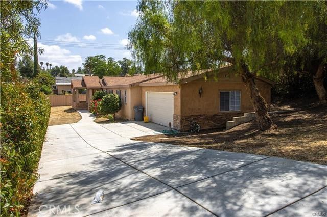 $490,000 | 318 Townsend Street | South Lake Elsinore