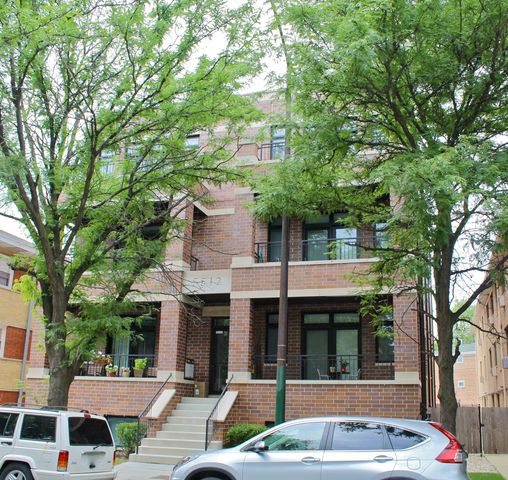 $2,850 | 5512 West Higgins Avenue, Unit 1W | Jefferson Park