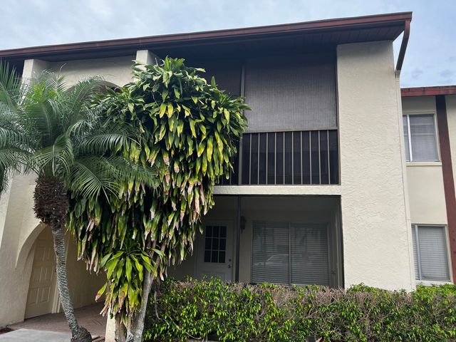 $2,000 | 4731 Sable Pine Circle, Unit D2