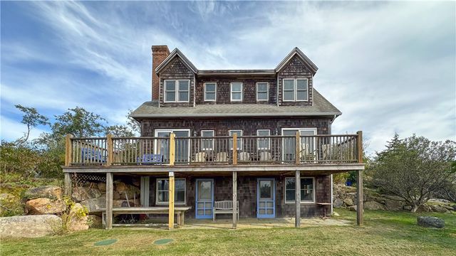 $1,775,000 | 1557 West Side Road | West Side (Block Island)