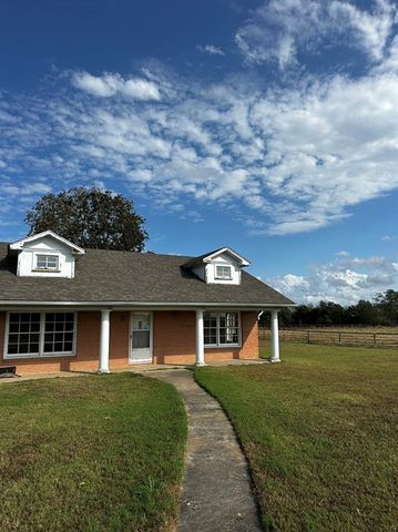 $1,100 | 13673 Interstate Highway East