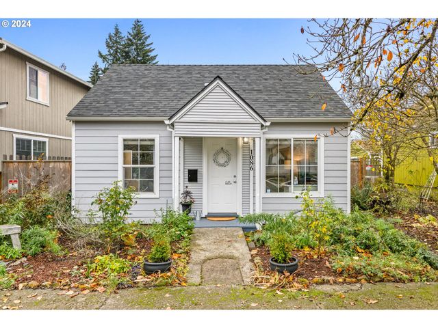 $324,900 | 1086 7th Street Northwest | West Salem