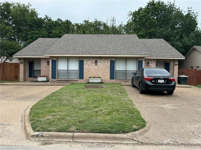 $1,400 | 712 Cross Timbers Drive | College Station