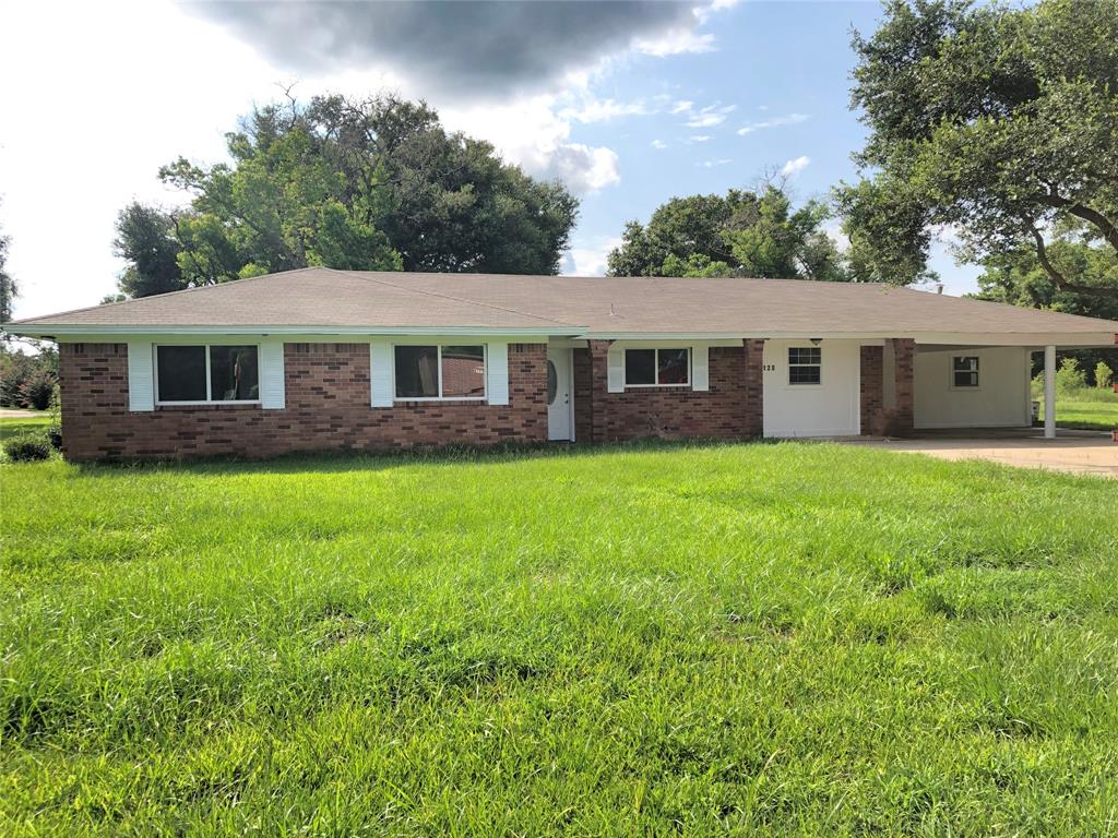 front view of house with a yard