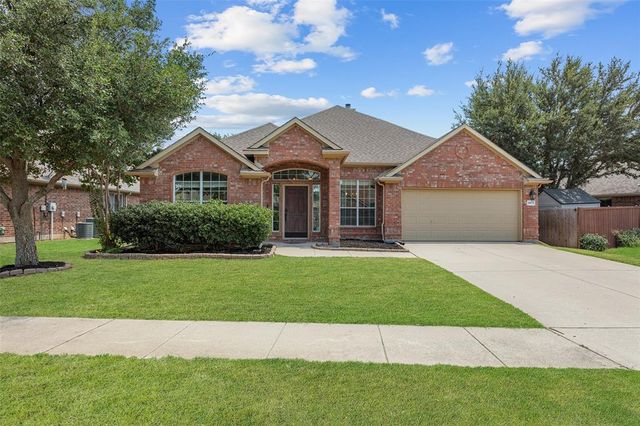 $394,999 | 9813 Havenway Drive | Country Lakes North