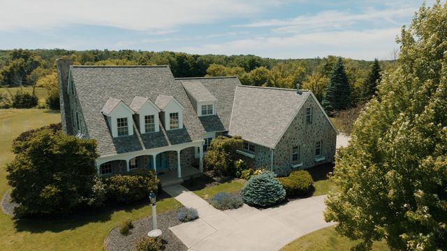 $1,048,000 | 5857 East Waterford Road | Erin