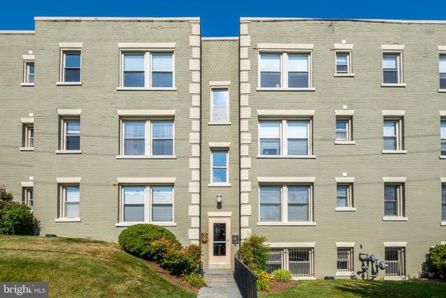 $1,700 | 4420 1st Place Northeast, Unit 22 | Brookland