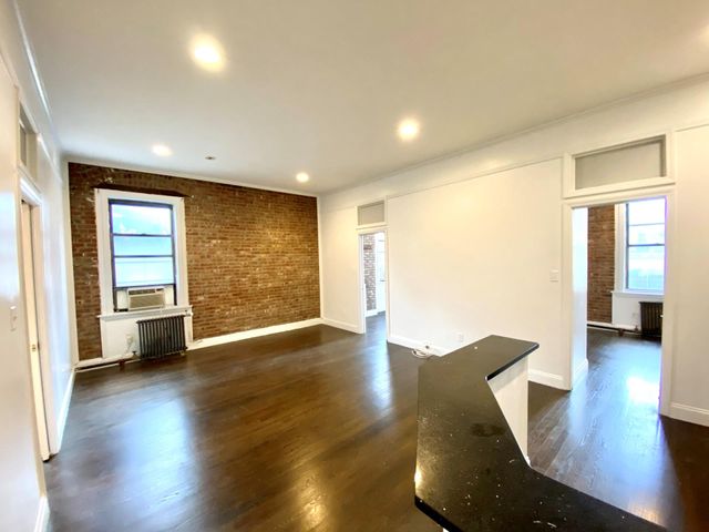 $5,400 | 201 East 61st Street, Unit 4 | Lenox Hill