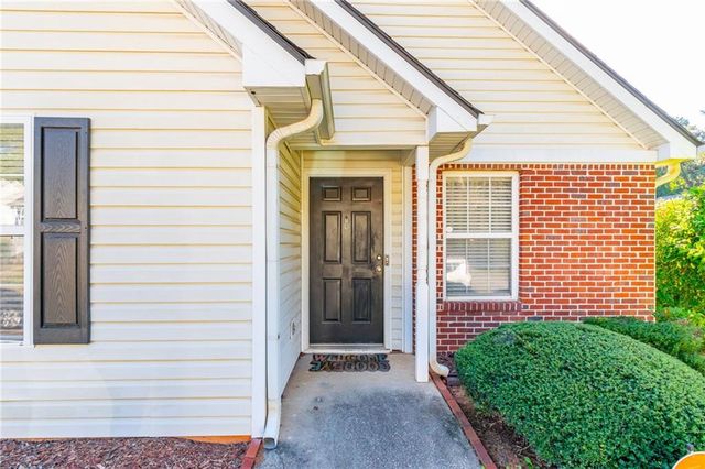 $209,900 | 220 Turnstone Road