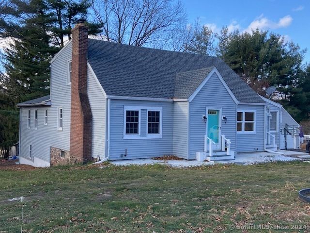 $550,000 | 618 West Street | Southington