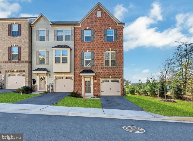 $505,000 | 3063 Bretons Ridge Way | Fort Meade