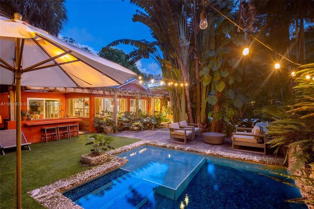 $2,895,000 | 3685 St Gaudens Road | Southwest Coconut Grove