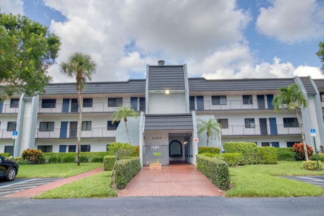 $199,000 | 4284 Deste Court, Unit 207 | Fountains of Palm Beach