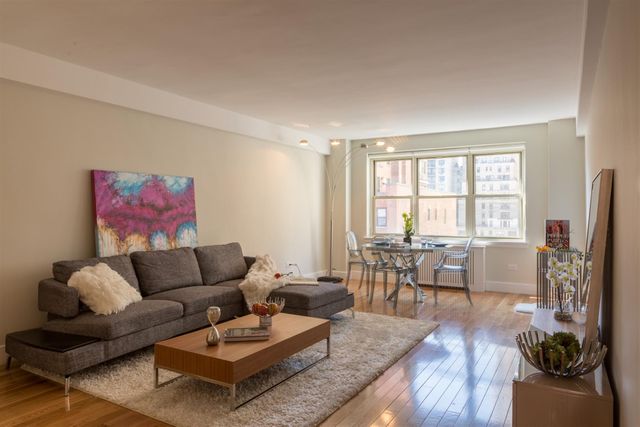 $7,150 | 41 Park Avenue, Unit 6H | Murray Hill