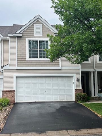 $2,375 | 343 Wagon Wheel Lane | Chaska