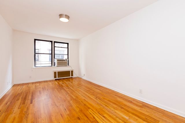 $3,150 | 119 East 83rd Street, Unit 6D | Upper East Side