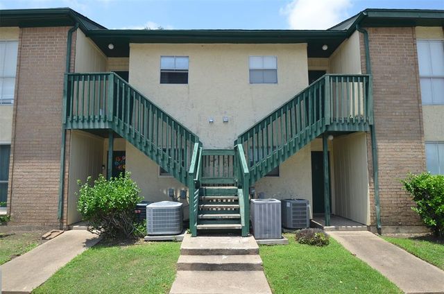 $1,200 | 1516 Bay Area Boulevard, Unit C6 | Clear Lake