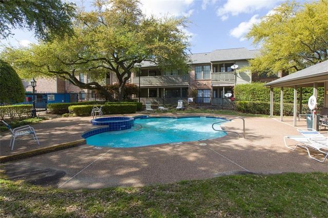 $1,675 | 3101 Townbluff Drive, Unit 822 | Caddo Park