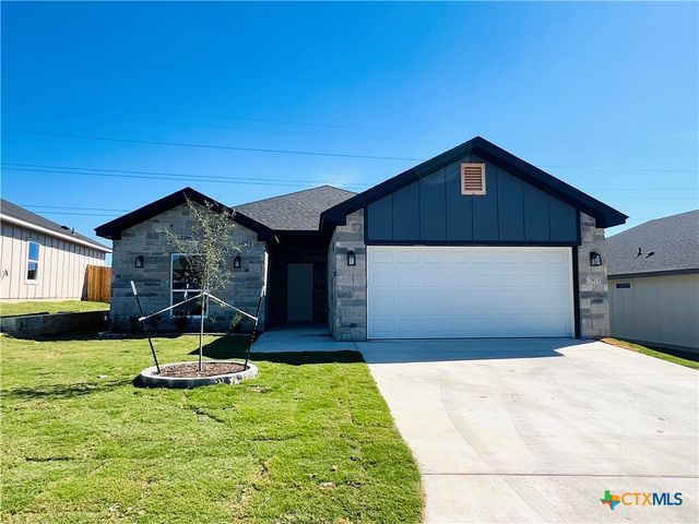 $305,000 | 2923 Atascosa Drive | Temple