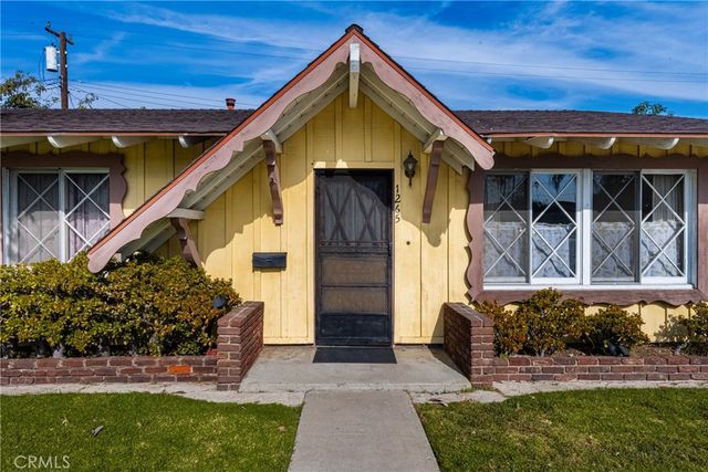 $929,000 | 1265 West Catalpa Avenue | West Anaheim