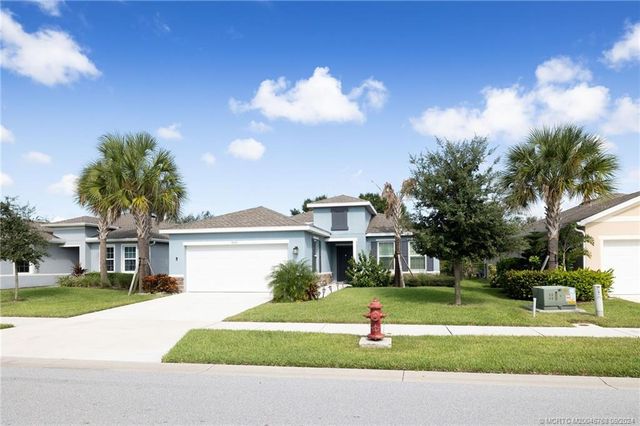 $2,200 | 3633 Sapphire Hollow Way | Carriage Pointe