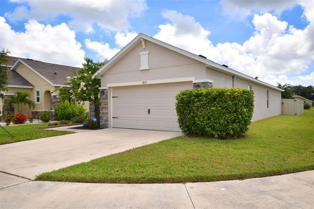 $449,900 | 3879 Golden Oriole Parkway | Fruitville