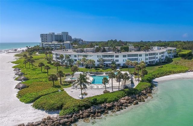 $1,285,000 | 100 Sands Point Road, Unit 223 | Longboat Key Club