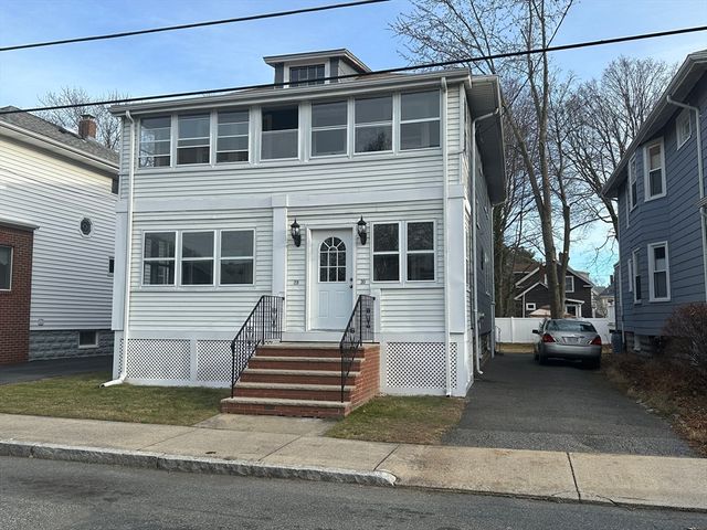 $2,500 | 28 Maple Avenue, Unit 1 | Medford Hillside