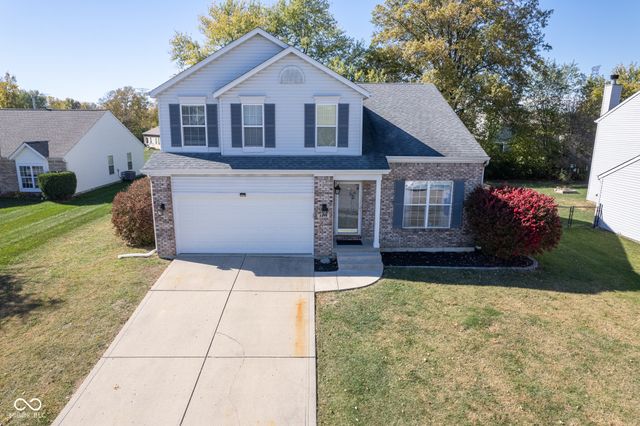 $325,000 | 4812 Spring Flower Court | Poplar Grove