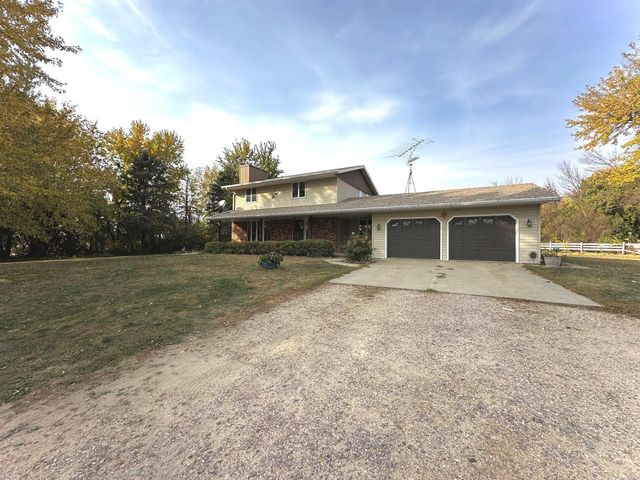 $505,000 | 30540 County Highway | Worthington Township - Nobles County