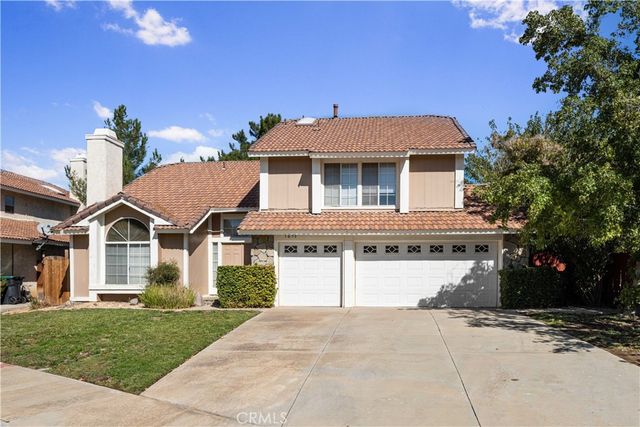 $560,000 | 1653 Suffolk Court | Palmdale