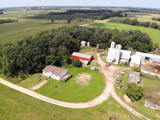 $1,075,000 | 35742 610th Avenue | Bluffton Township - Otter Tail County