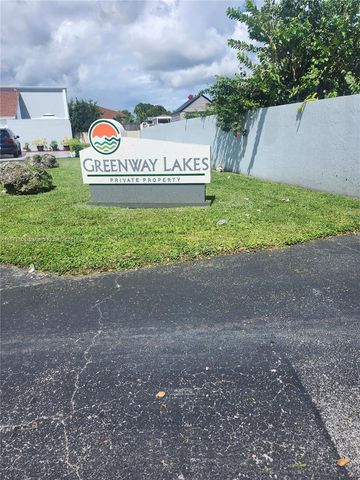 $3,300 | 2110 Southwest 122nd Court, Unit 2110 | Tamiami