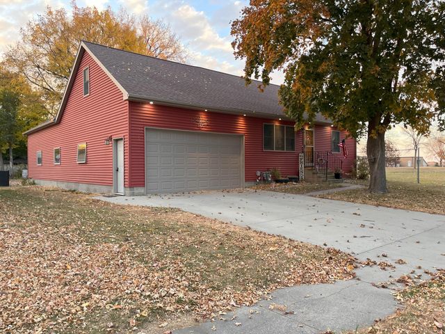 $169,000 | 309 North 2nd Avenue East | Truman