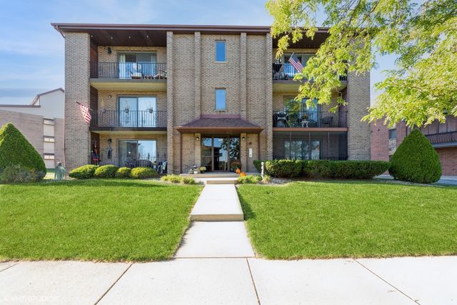 $250,000 | 7920 Paxton Avenue, Unit 3E | Tinley Park