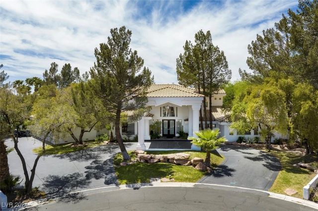 $3,899,126 | 2221 South Tioga Way | Canyon Gate