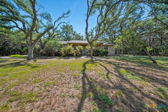 $465,000 | 106 Longcope Loop