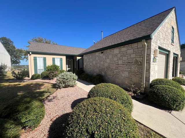 $320,000 | 2017 Balmoral Drive | Kerrville