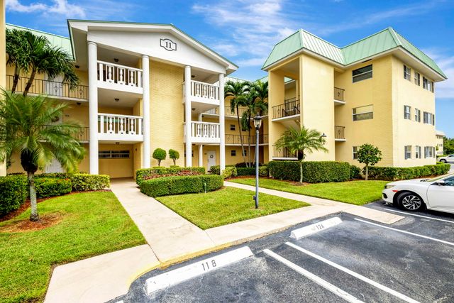 $275,000 | 11 Colonial Club Drive, Unit 105 | Boynton Beach