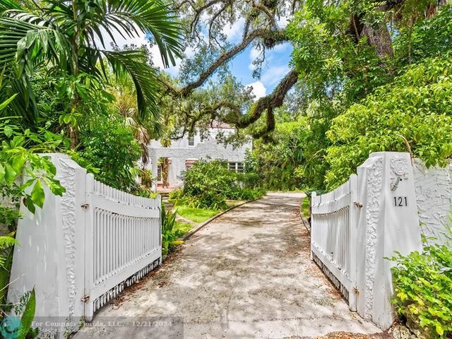 $1,950,000 | 121 Rose Drive | Downtown Fort Lauderdale