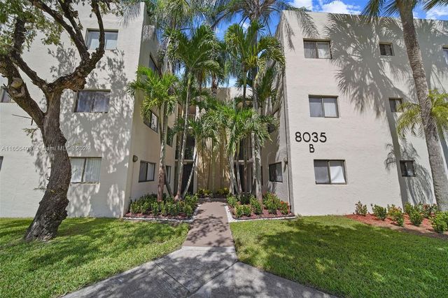 $285,000 | 8035 Southwest 107th Avenue, Unit 115 | Kendall