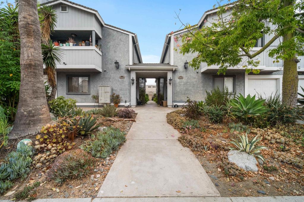 front view of house with a outdoor space