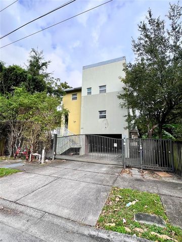 $2,300 | 1235 Northwest 9th Avenue, Unit 6 | Overtown