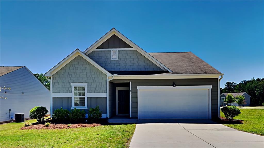 a front view of house with yard