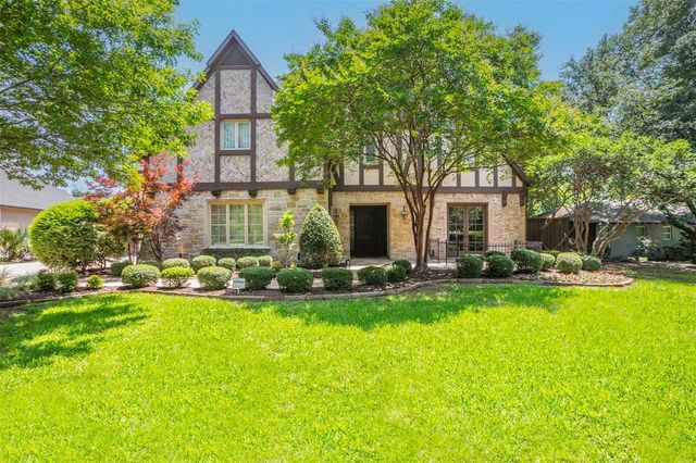 $2,800,000 | 8548 San Fernando Way | Forest Hills