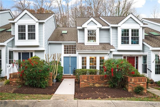 $359,000 | 1805 Poplar Green | Raintree