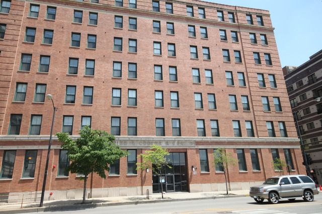 $1,926 | 1545 South State Street, Unit 604 | South Loop