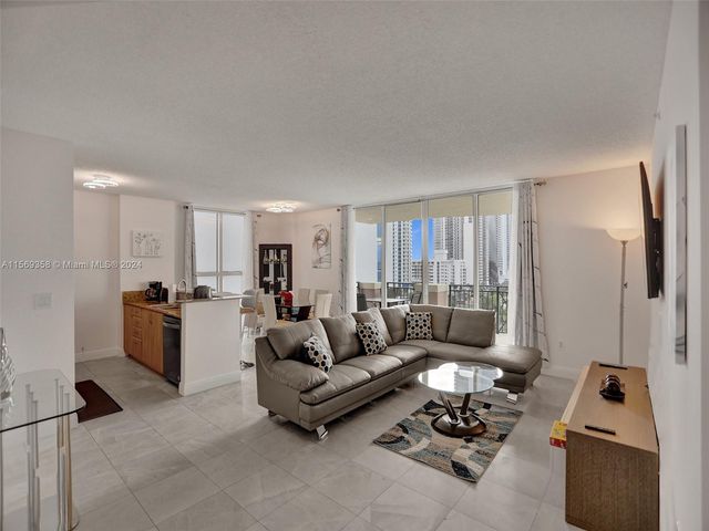 $6,500 | 17555 Atlantic Boulevard, Unit 1101 | Sunny Isles Shores