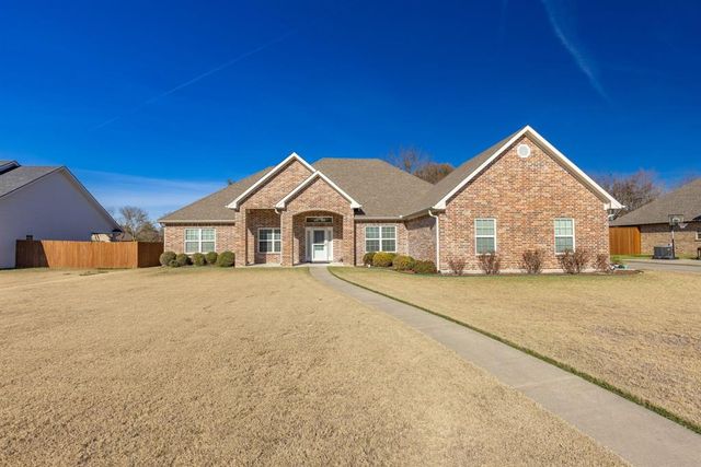 $365,000 | 1512 Deer Trail | Commerce